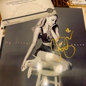 Ariana Grande signed with coa ✍🏼 signed in Gold!